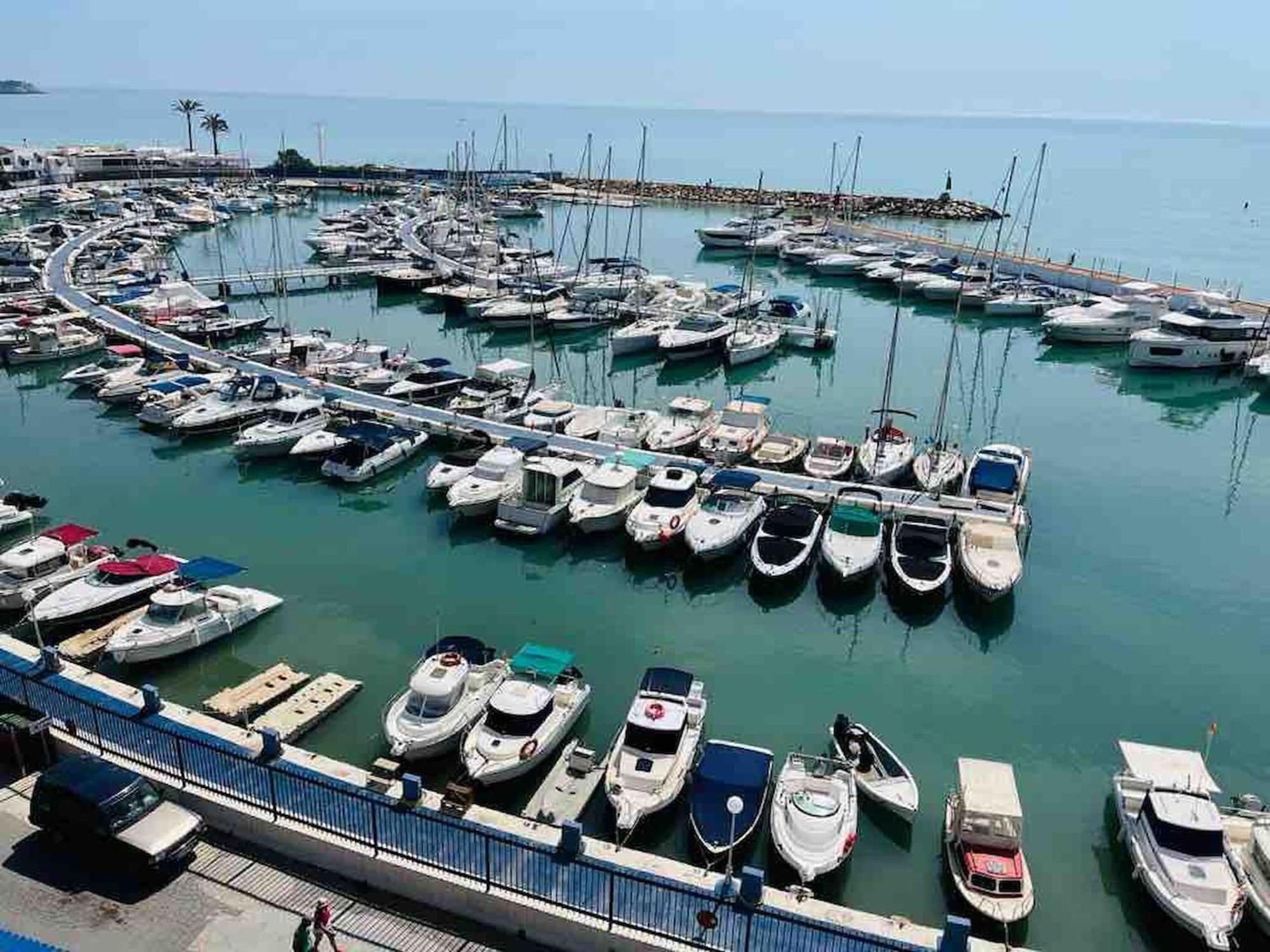 Refugio By The Sea Apartment Orihuela Bagian luar foto